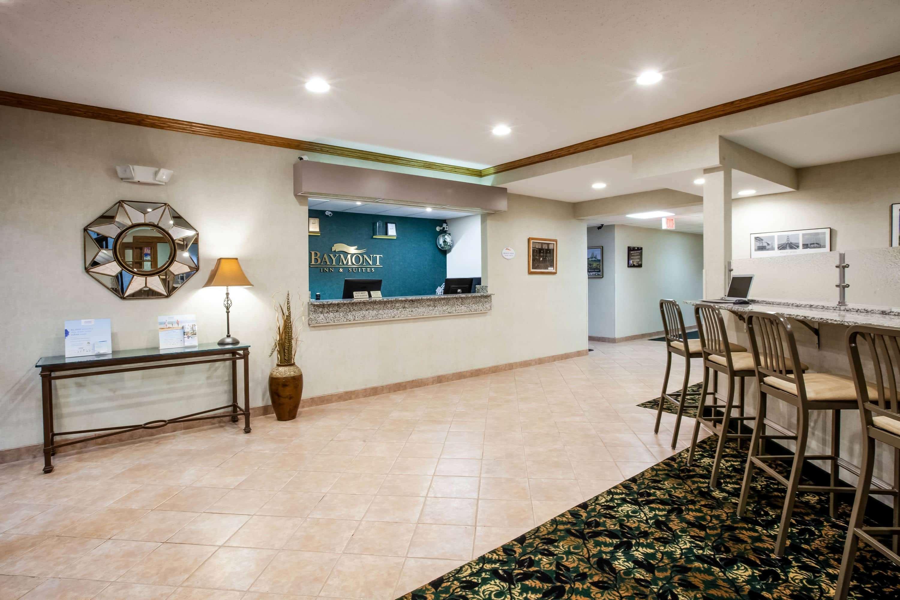 Baymont By Wyndham מקינאו סיטי מראה חיצוני תמונה